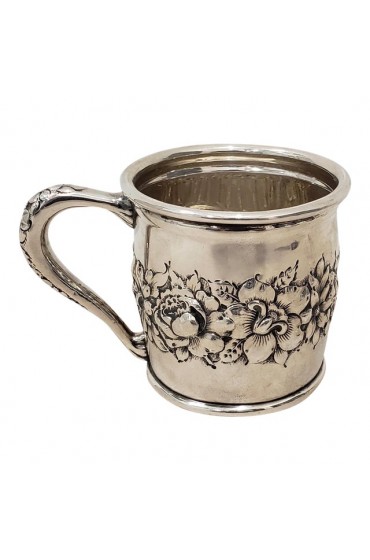 Home Tableware & Barware | Late 19th Century Sterling Silver Christening Cup W/ Floral Pattern C.1895 - GZ07447