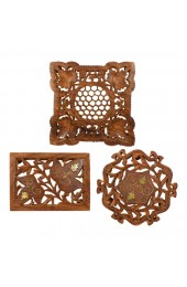 Tableware & Barware Trivets | Late 20th Century Hand Carved Floral Design Wooden Inlaid Brass Footed Trivets - 3 Pieces - EU96711