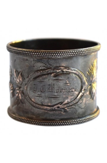 Home Tableware & Barware | 19th Century Antique Victorian Repoussé Napkin Ring Holder - VY40515